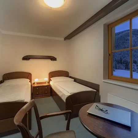 Zátiší Hotel 3*
