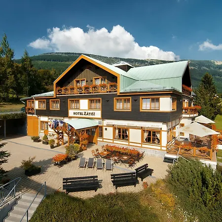 Hotel Zatisi 3*