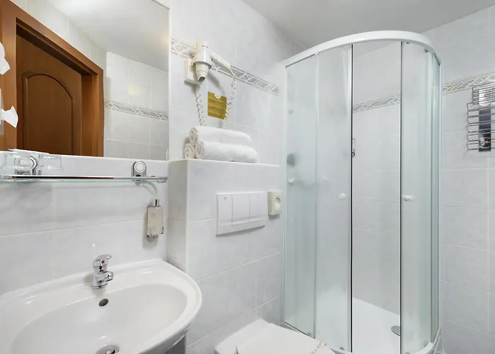Zatisi Otel
