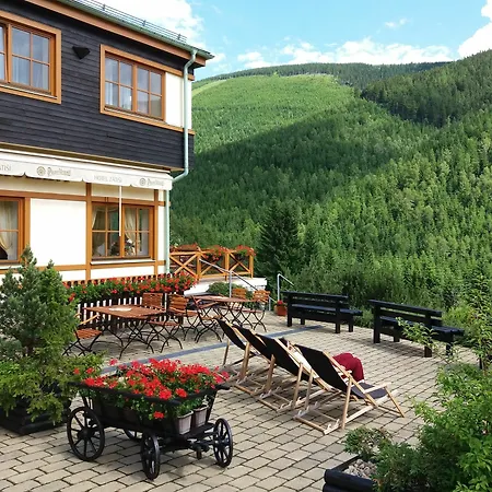 Hotel Zatisi