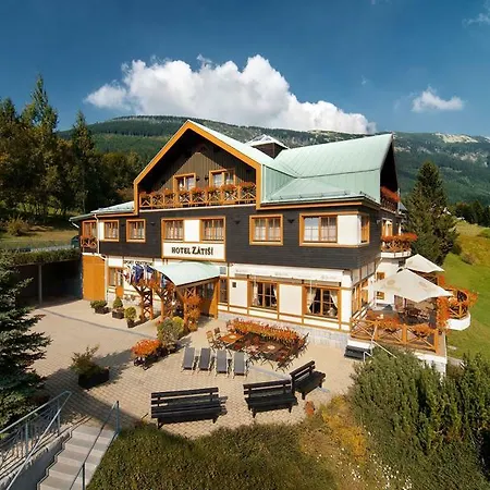 Zatisi Hotel 3*